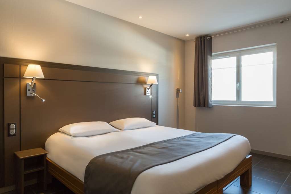 Hotel Confort Le Moulin Rouge Terrasson Ruang foto
